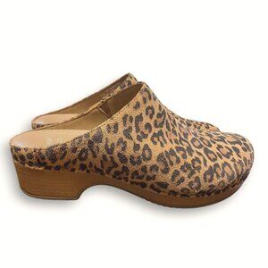 Dansko Brenda Leopard Print Suede Clogs 39 8.5 Animal Slip On Brown Tan Leather